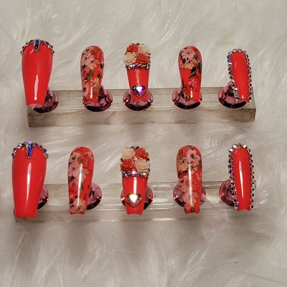 Press on nails - Picture 5 of 6